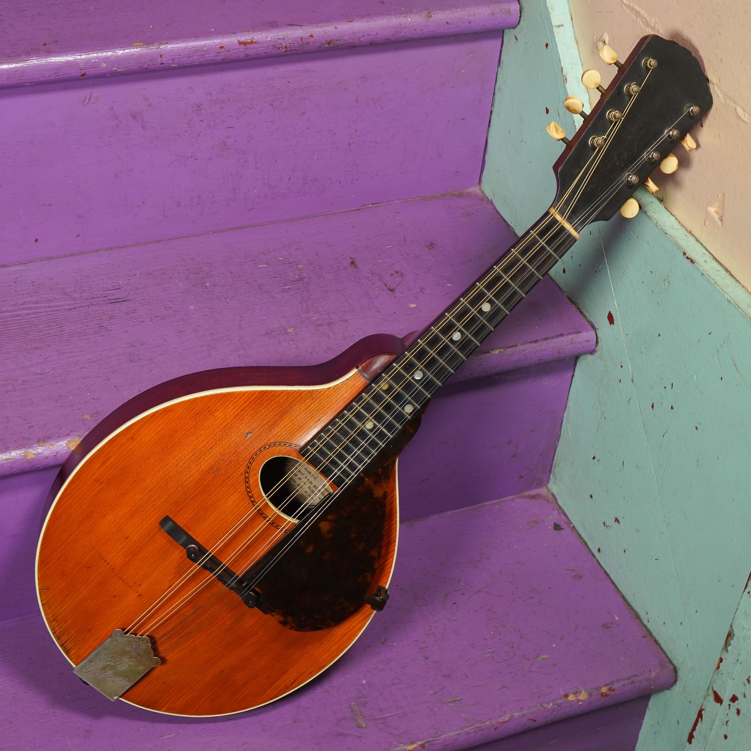 1914 Gibson A “Pumpkin” Archtop Mandolin 1914 Gibson A “Pumpkin” Archtop Mandolin
