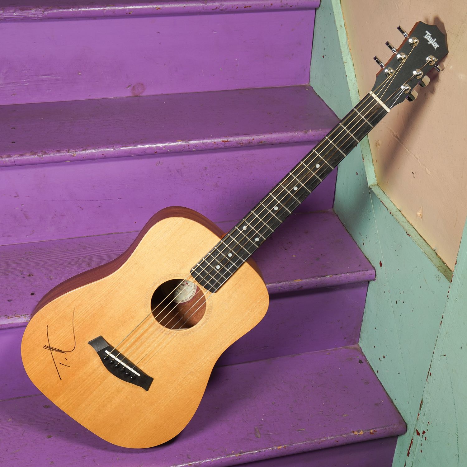 2003 Taylor Baby Guitar w/Tim McGraw Signature 2003 Taylor Baby Guitar w/Tim McGraw Signature