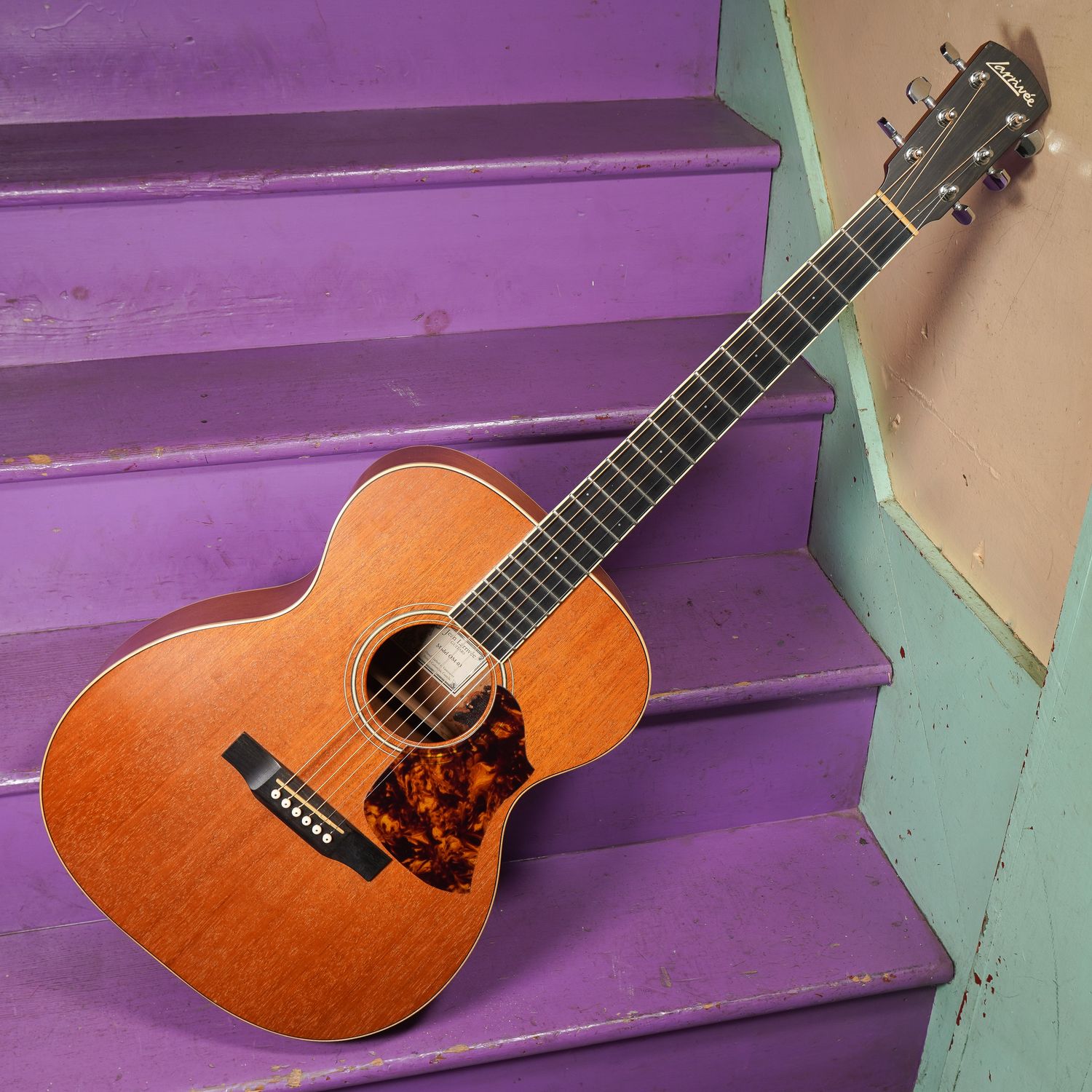 2004 Larrivee OM-03 Mahogany-Top 000-Size Guitar 2004 Larrivee OM-03 Mahogany-Top 000-Size Guitar