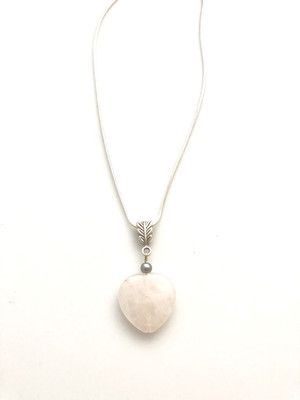Heart Shaped Rose Quartz Necklace