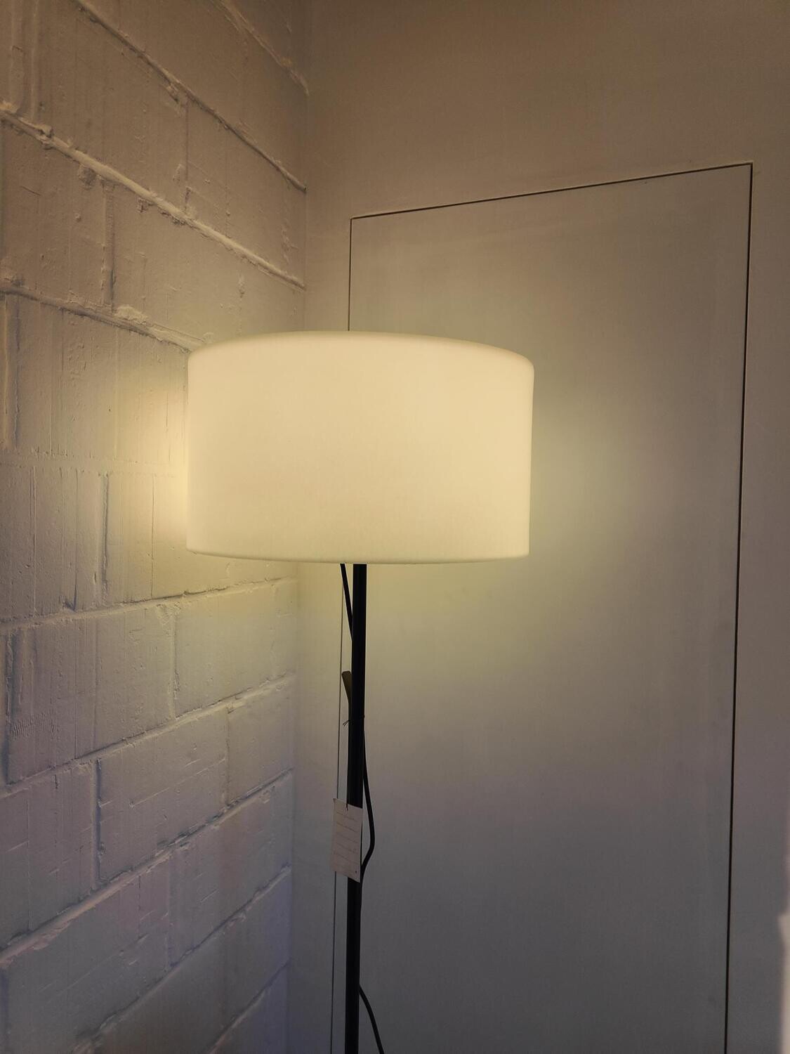 (outdoor) lampadair showroomstuk