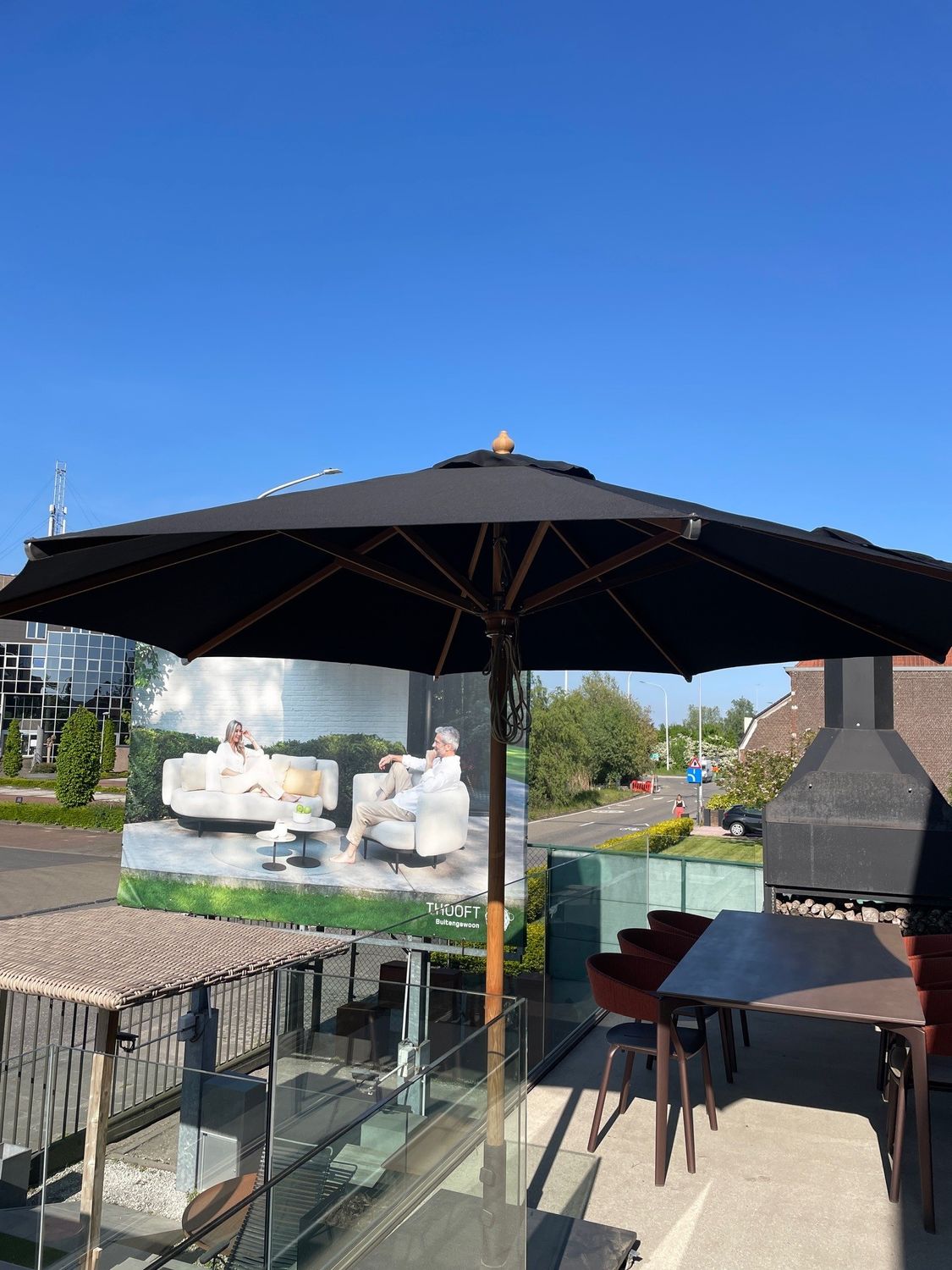 Teakparasol 400cm rond WIT  mast 58mm FOTO TOONT ZWART