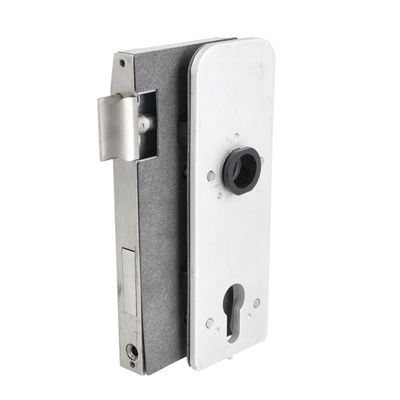 Slēdzene ROBIN, kreisā, korpuss Slēdzenes korpuss “Robin”, kreisā puse, Zamak materiāls, bez cilindra un roktura vietas, 8-12mm stiklam