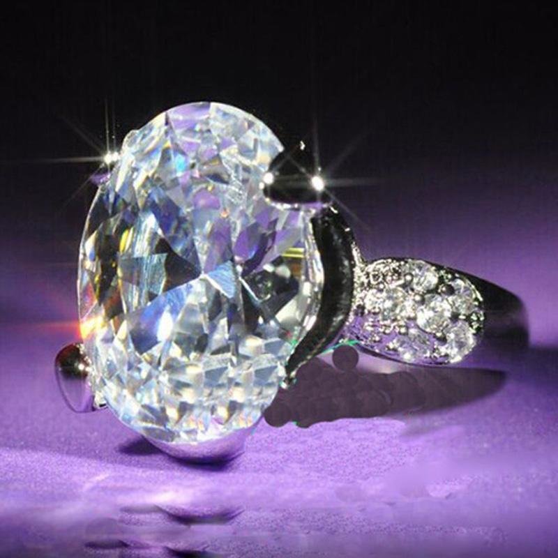 Ring elegant women