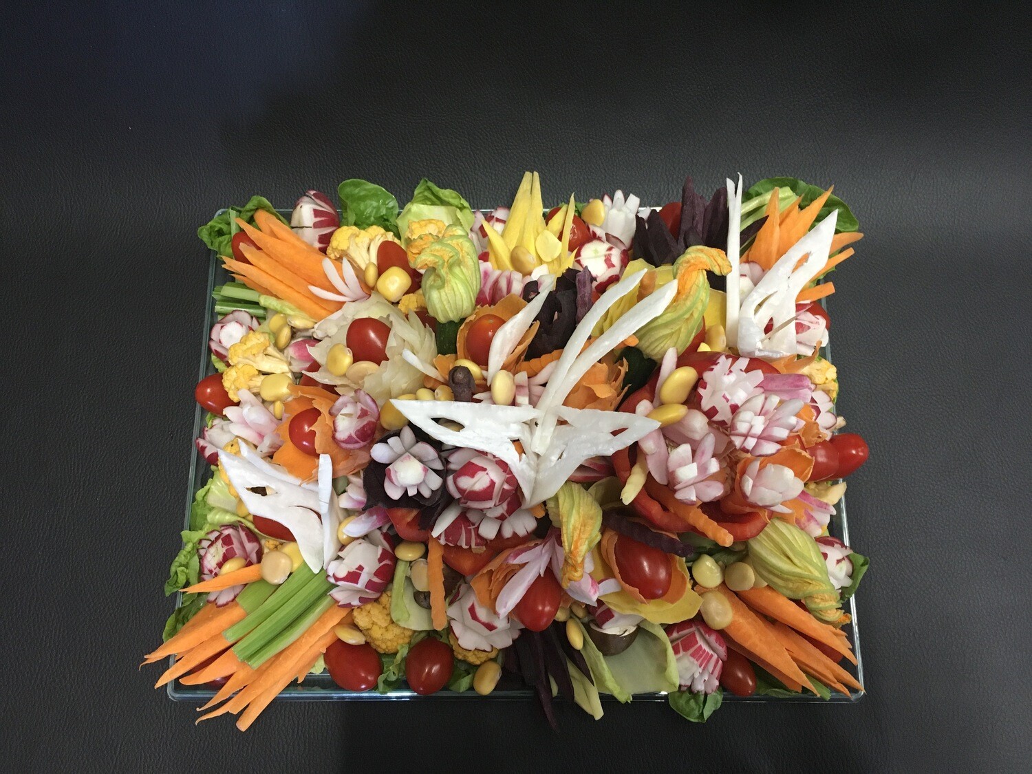 Plateau de légumes frais 100 % découpés TAILLE XL