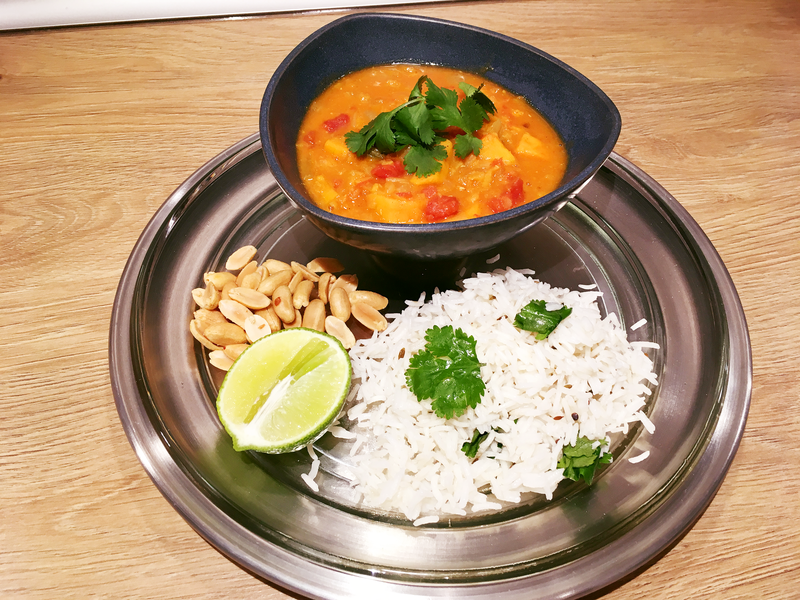 Curry de boniato y lentejas rojas