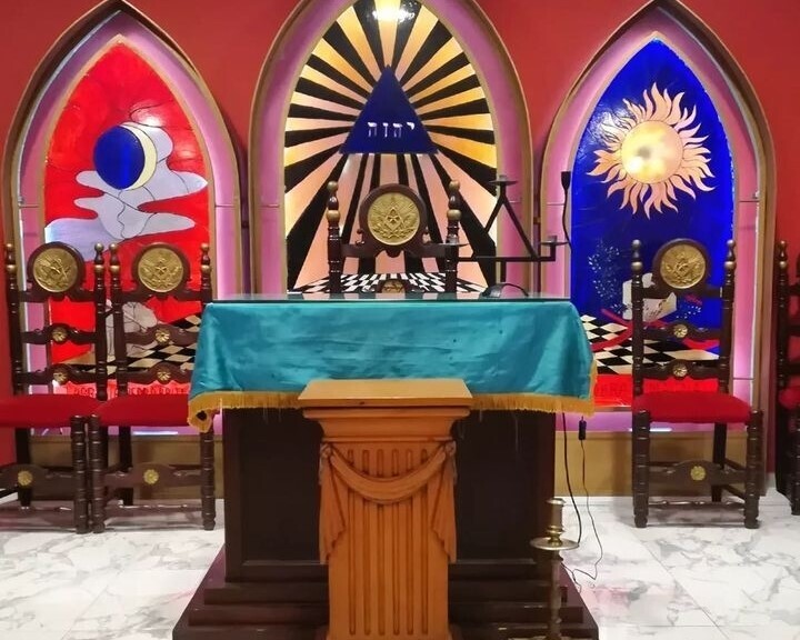 Visita lògia maçònica