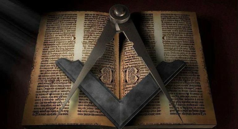 Maçoneria a Barcelona (amb visita a una lògia suplement 5eur)