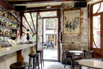La Barcelona bohèmia i les tavernes modernistes