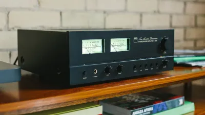 NAD C 3030 integrated amplifier 2x50W