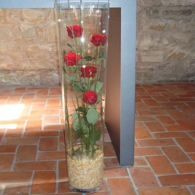 Kirchendeko Altargesteck Rosen im Glas
