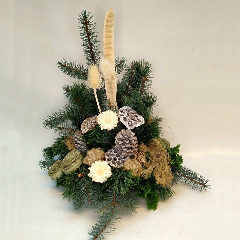 Winterarrangement weiss