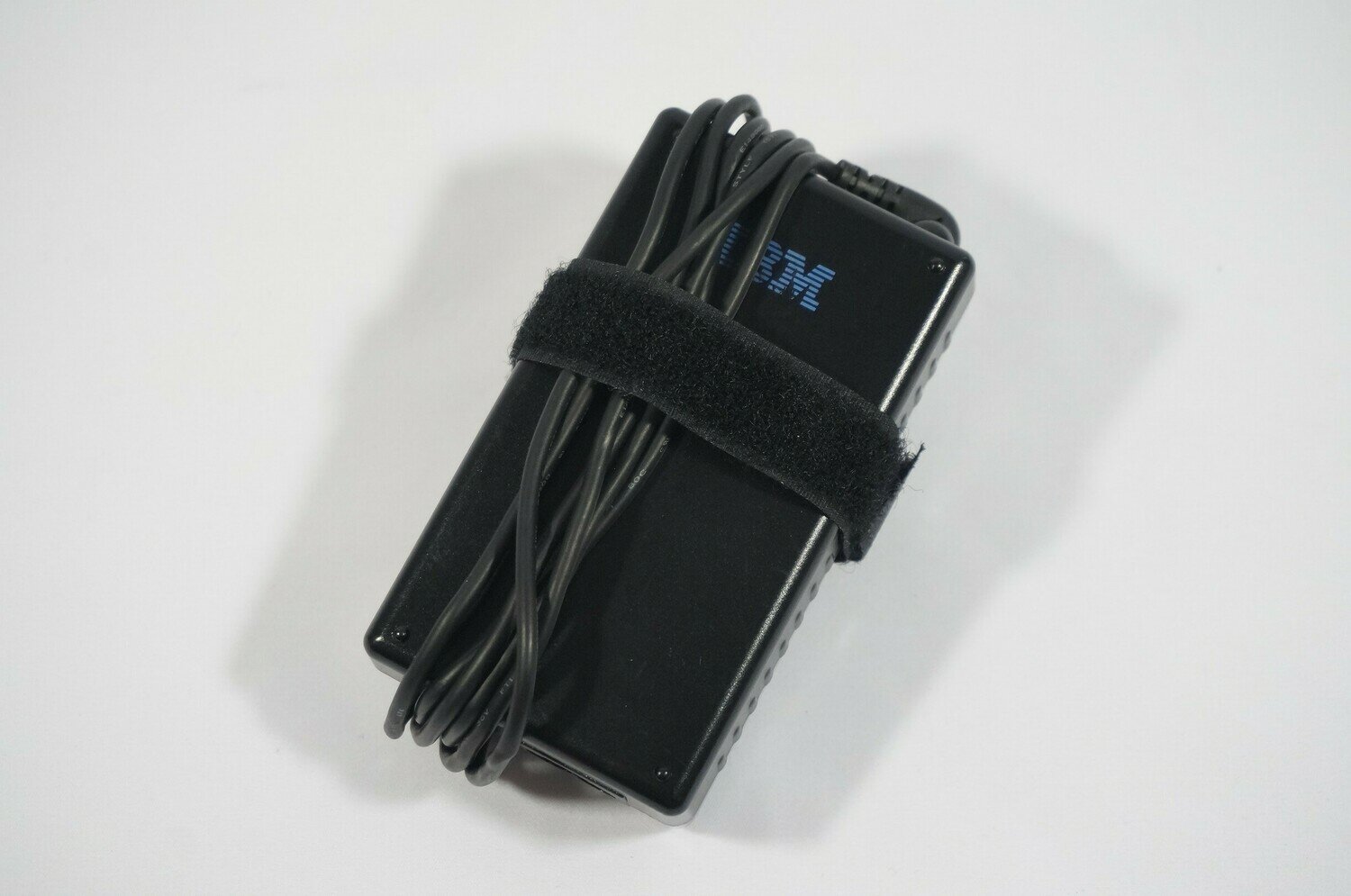 02K7007 - IBM AC Adapter(56W)- Tp770 1Pin/3Wr