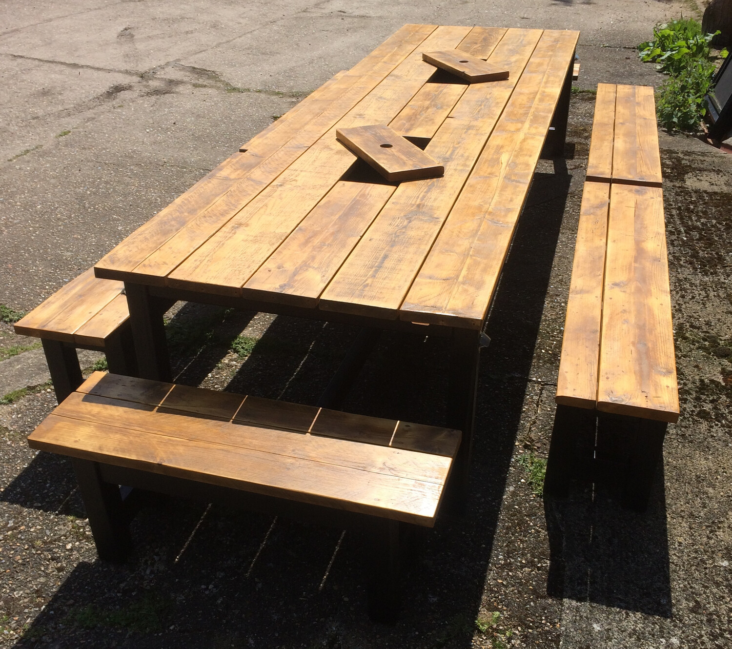 Prosecco Banqueting Patio Table, 4 Half Benches & 2 End Benches