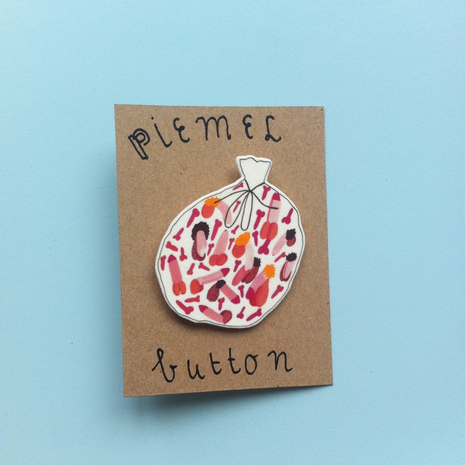 PIEMEL BUTTON
Shipping included!