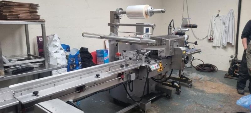 Redpack Flowrapper Type P225 ESS Machine No. 703 Voltage 415V N&E Load 17KVA