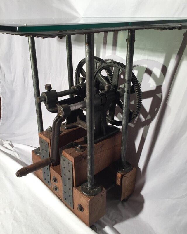 INDUSTRIAL TABLE
