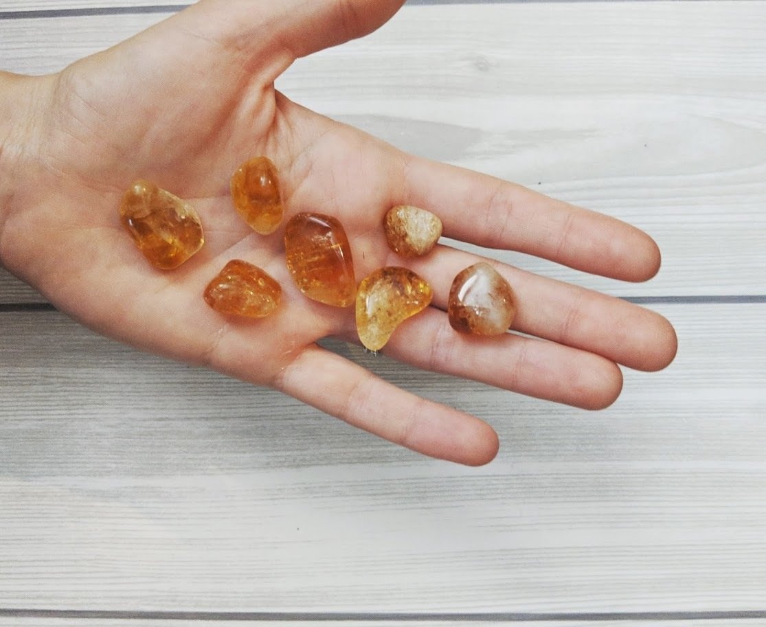 Citrine 2 Mini Pebble Stones (Tumbled)