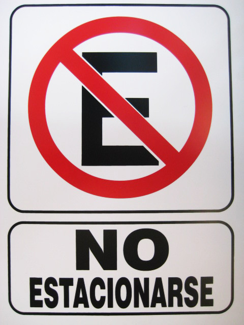 Señalamiento no estacionarse 40x30