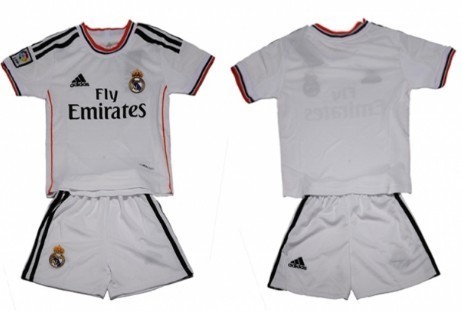 EQUIPACION REAL MADRID INFANTIL 2013/14