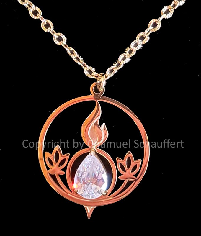 LUMINARA™ Anhänger 35mm mit Edelstahlkette ziseliert, vergoldet - im Schmuckkarton