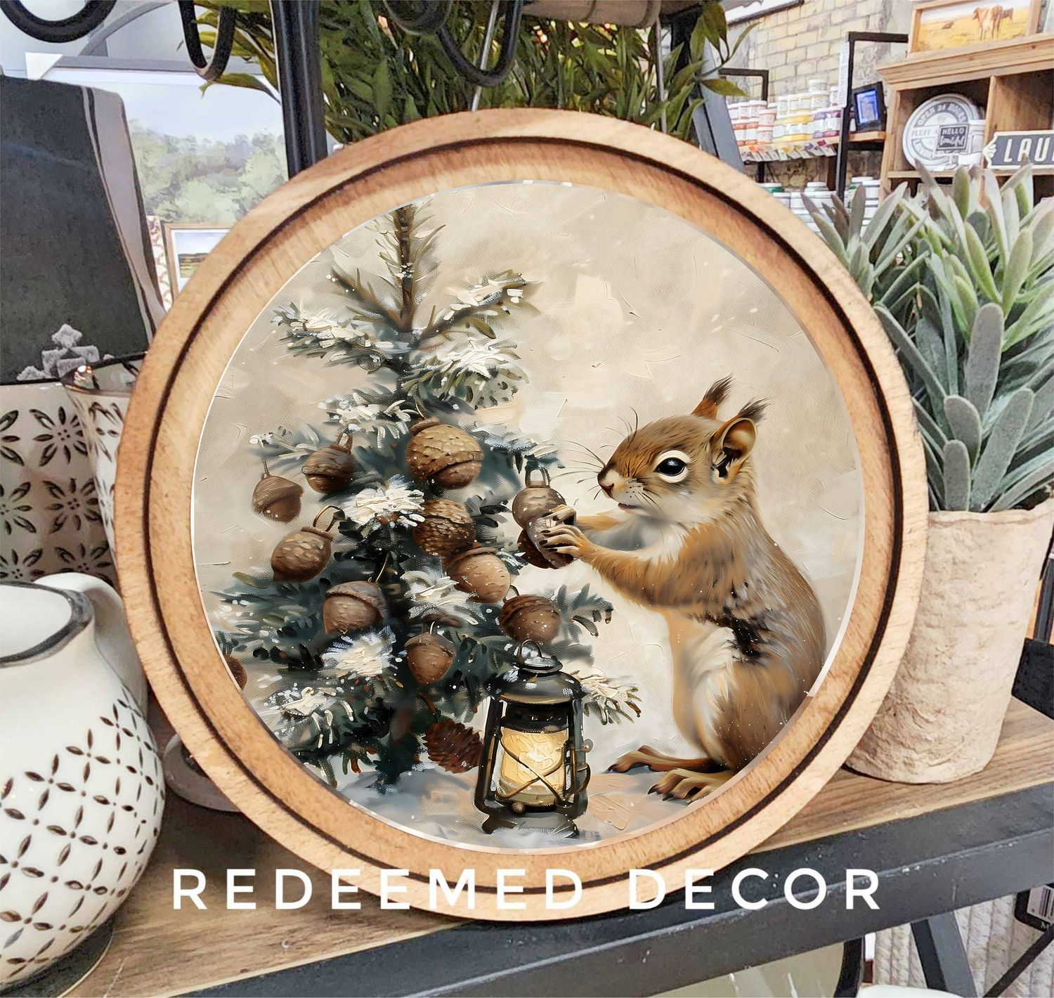 8&quot; Round Christmas Squirrel Art