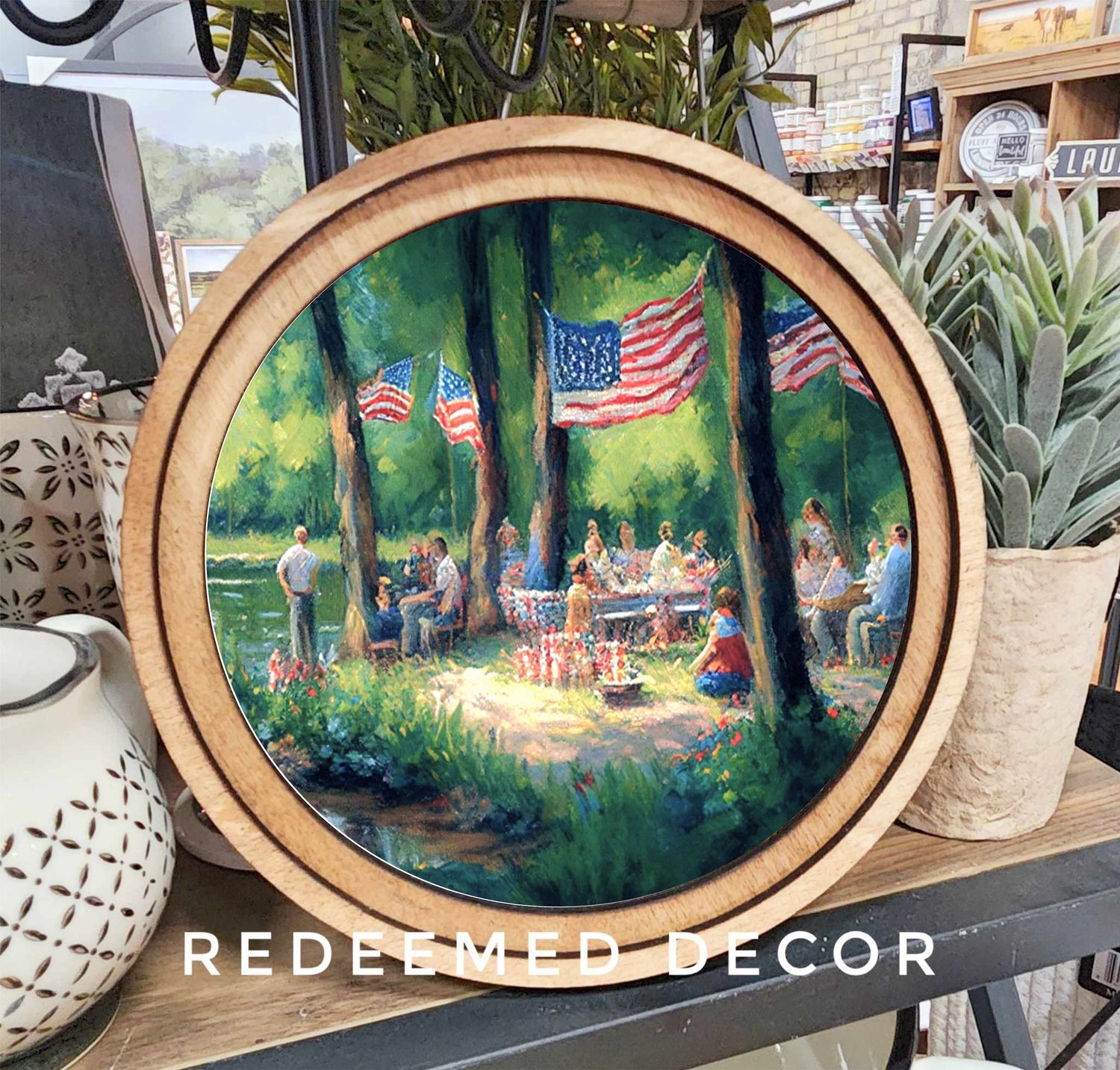 8&quot; Round Patriotic Picnic Art