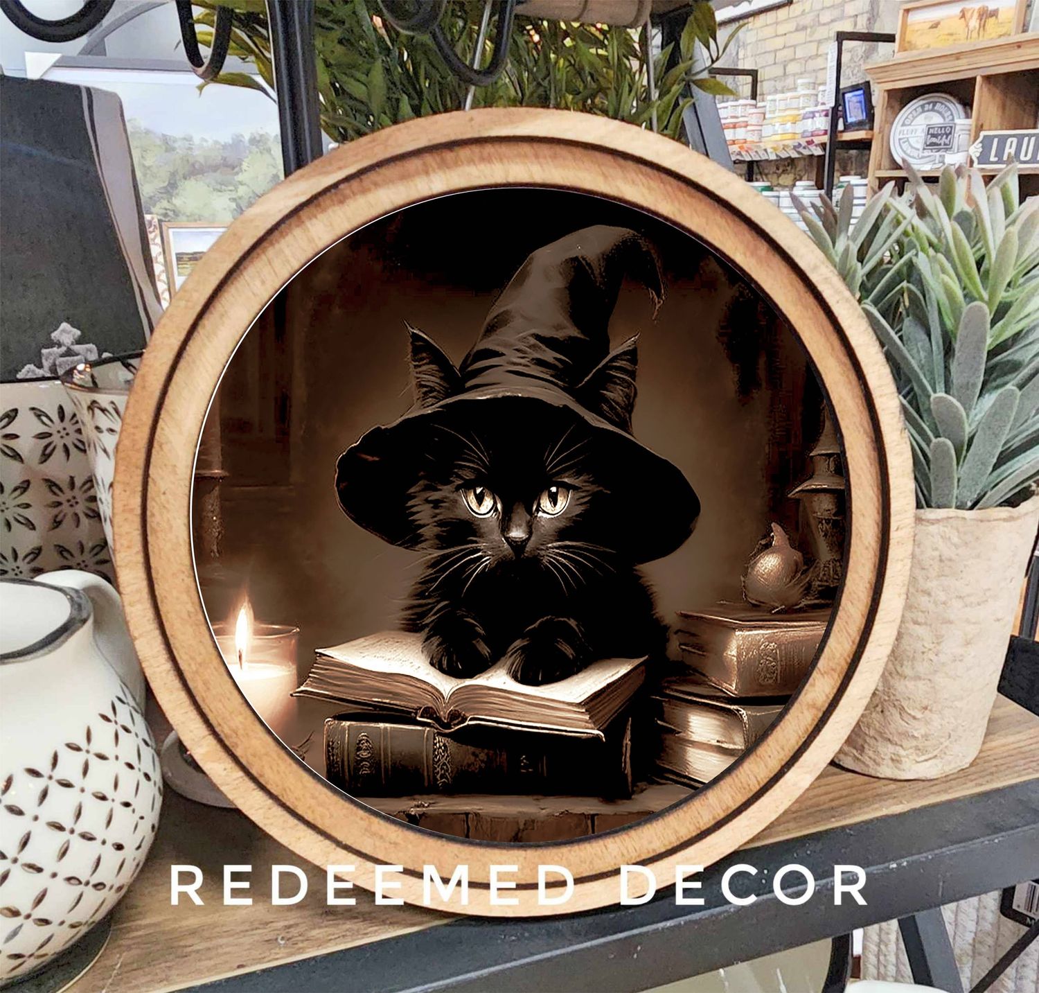 8&quot; Round Halloween Cat Art