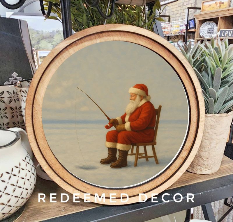 8&quot; Round Ice Fishing Santa Art