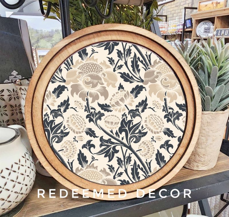 8&quot; Round Morris Neutral Art