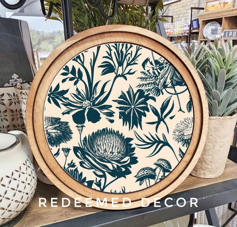 8&quot; Round Navy Thistle Art
