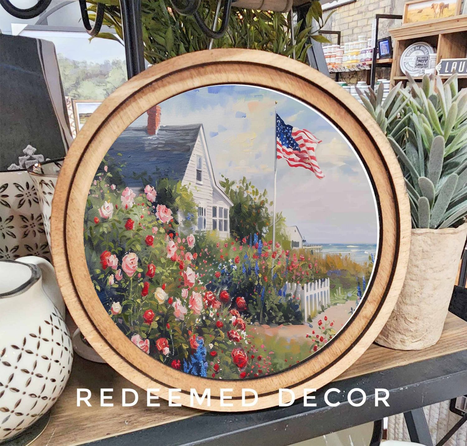 8&quot; Round Patriotic Beach House Art