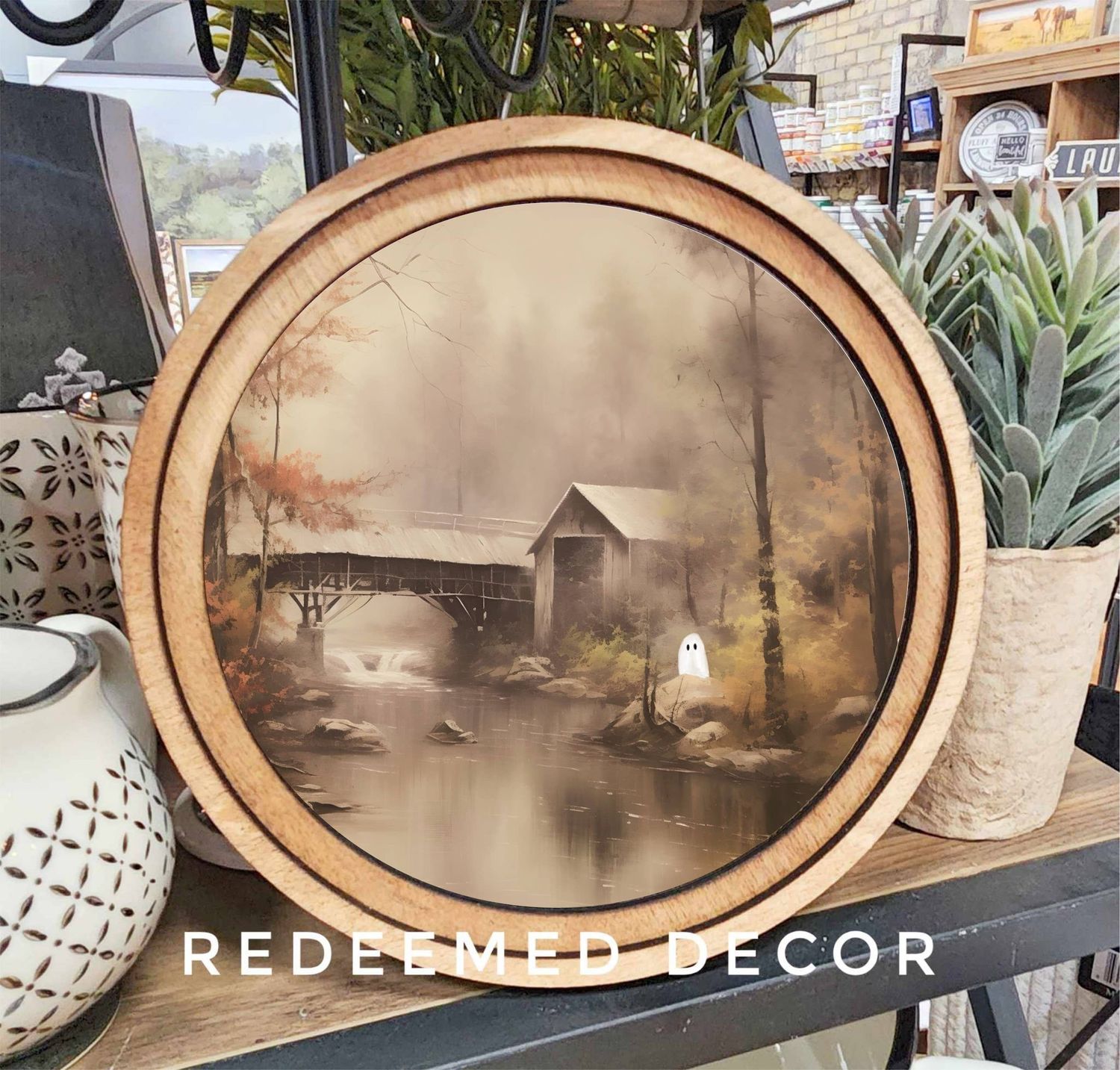 8&quot; Round Riverside Ghost Art