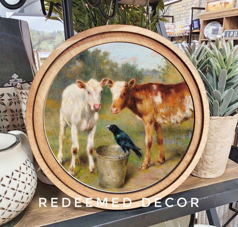 8&quot; Round Unexpected Guest Art