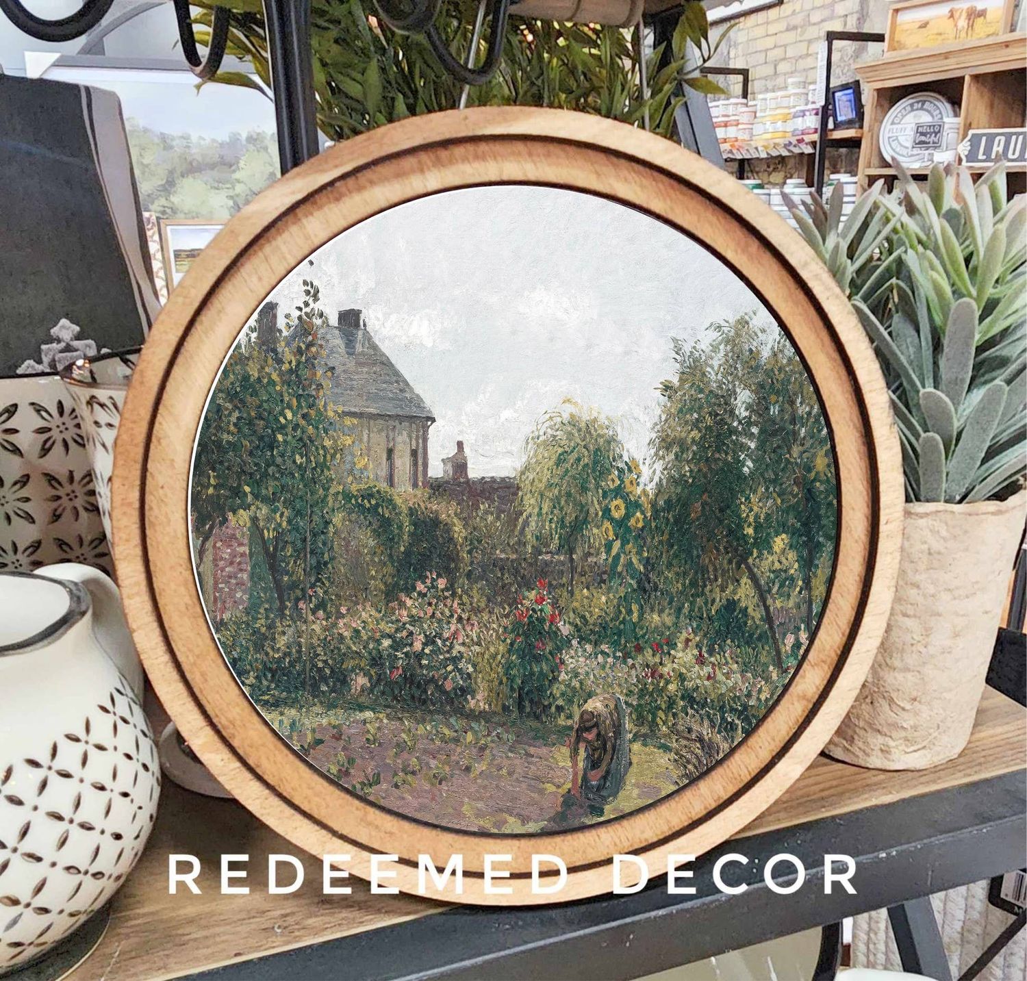 8&quot; Round Vintage Garden Art