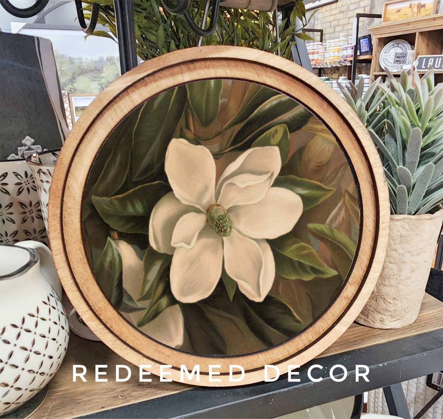 8&quot; Round Vintage Magnolia Art