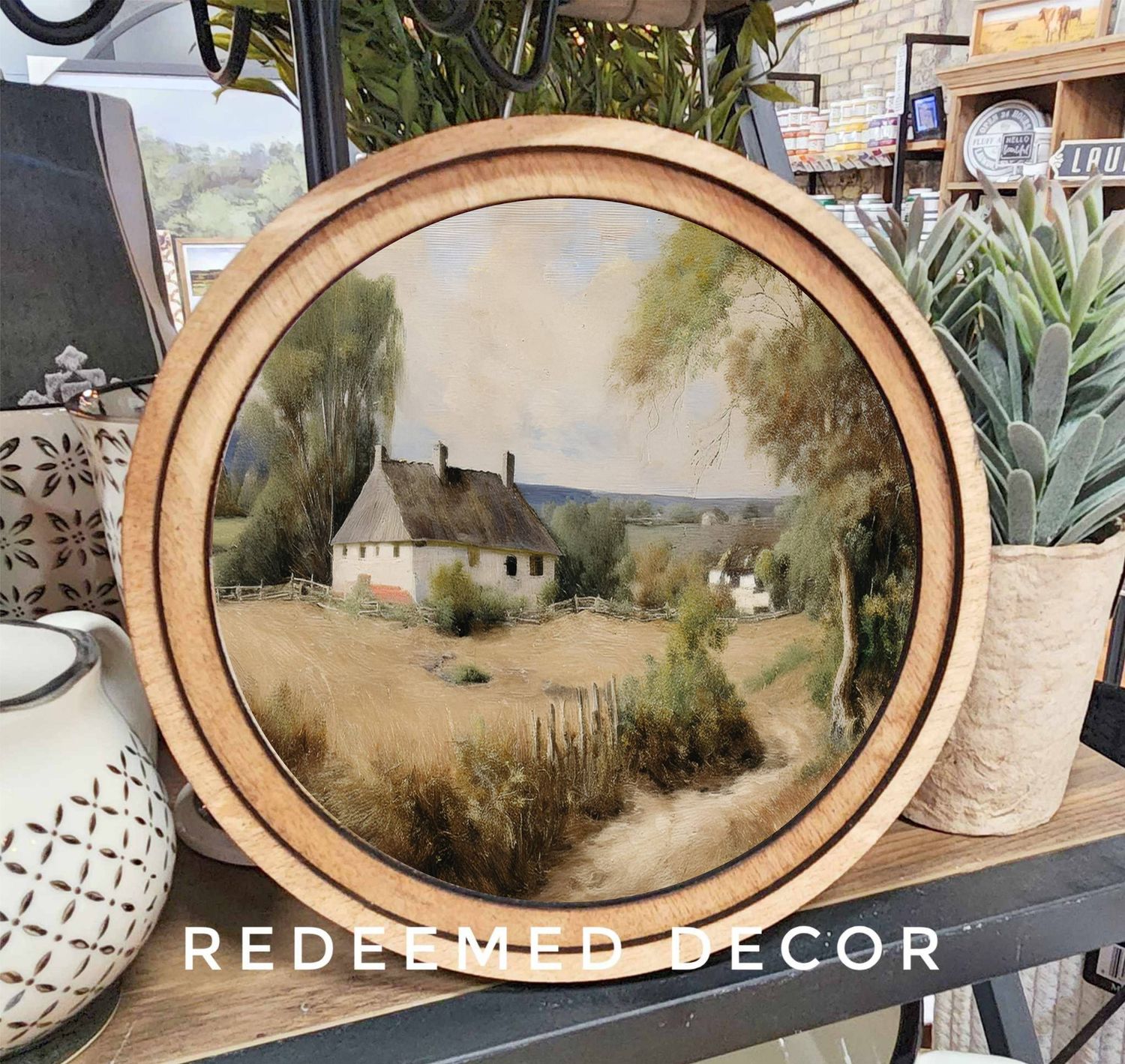 8&quot; Round White Cottage Art
