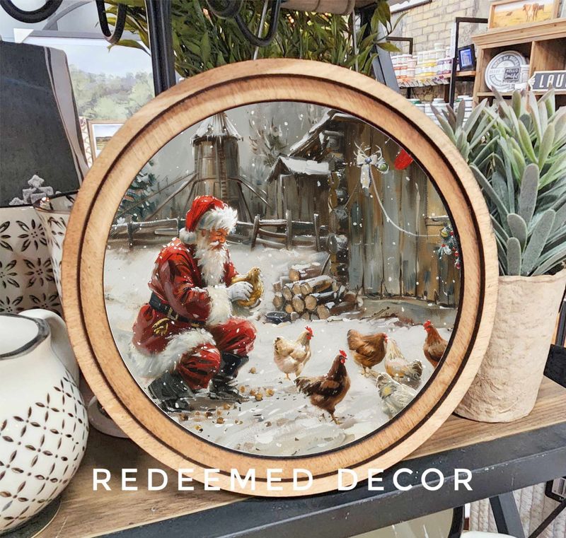 8&quot; Round Santa With Chickens Art