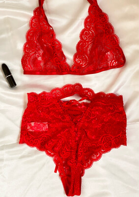 Karmen Set 2 pieces Dentelle Rouge Karmen Set 2 pieces Dentelle Rouge