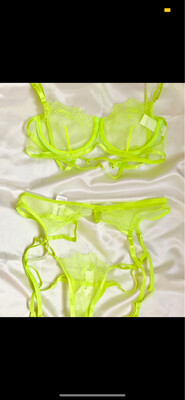 Karmen set 3 pieces lime green Karmen set 3 pieces lime green