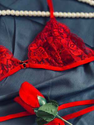 Set 2 pieces « Tease me » Set 2 pieces « Tease me »