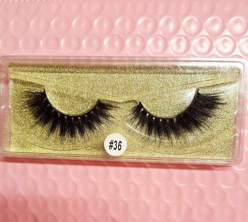 3D MINK EYELASHES (CARMY)
