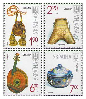 Украина. Седьмой стандартный выпуск. Серия из 4 марок
