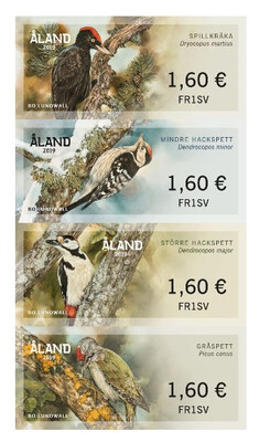 Аландские острова. Птицы. Дятлы. Серия из 4 самоклеящихся марок для почтовых автоматов