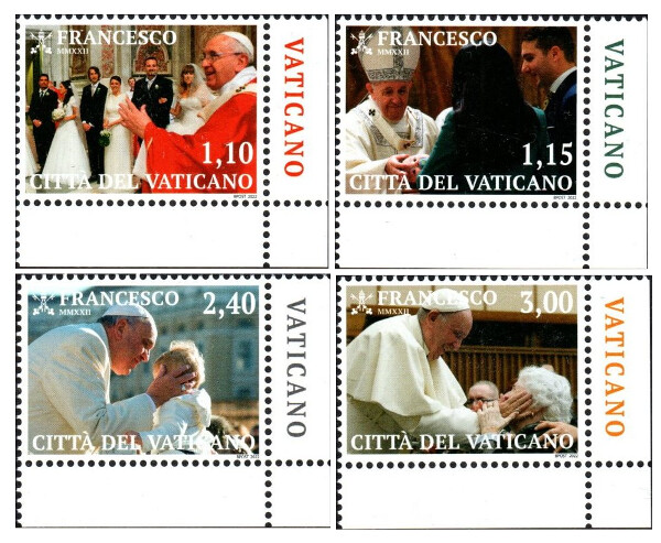 Ватикан. 2022. Понтификат Папы Франциска. Серия из 4 марок