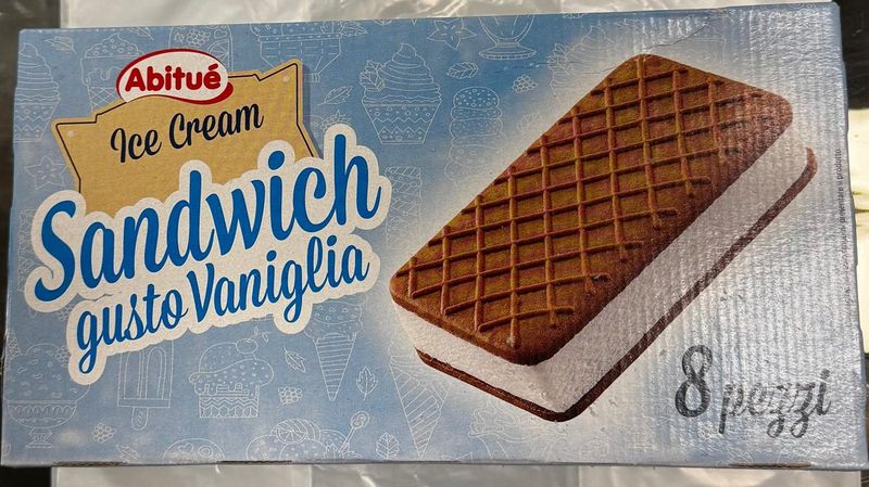 FRONERI BISCOTTO GELATO VANIGLIA PZ 8 FRONERI BISCOTTO GELATO VANIGLIA PZ 8