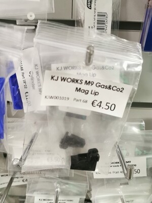 KJW M9 Mag Lip