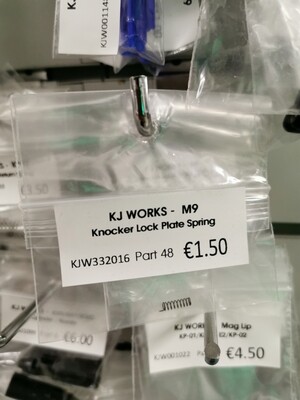 KJW M9 Knocker Lock Plate Spring