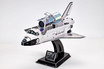 3D Puzzle Space Shuttle Discovery