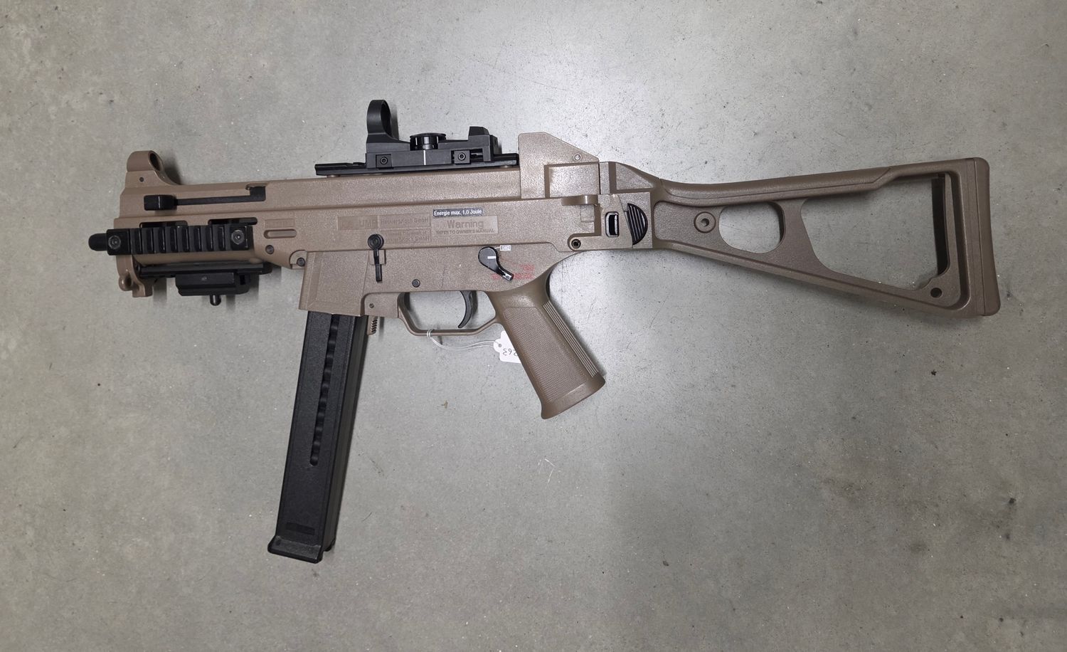 Used - Umarex UMP Tan Used - Umarex UMP Tan